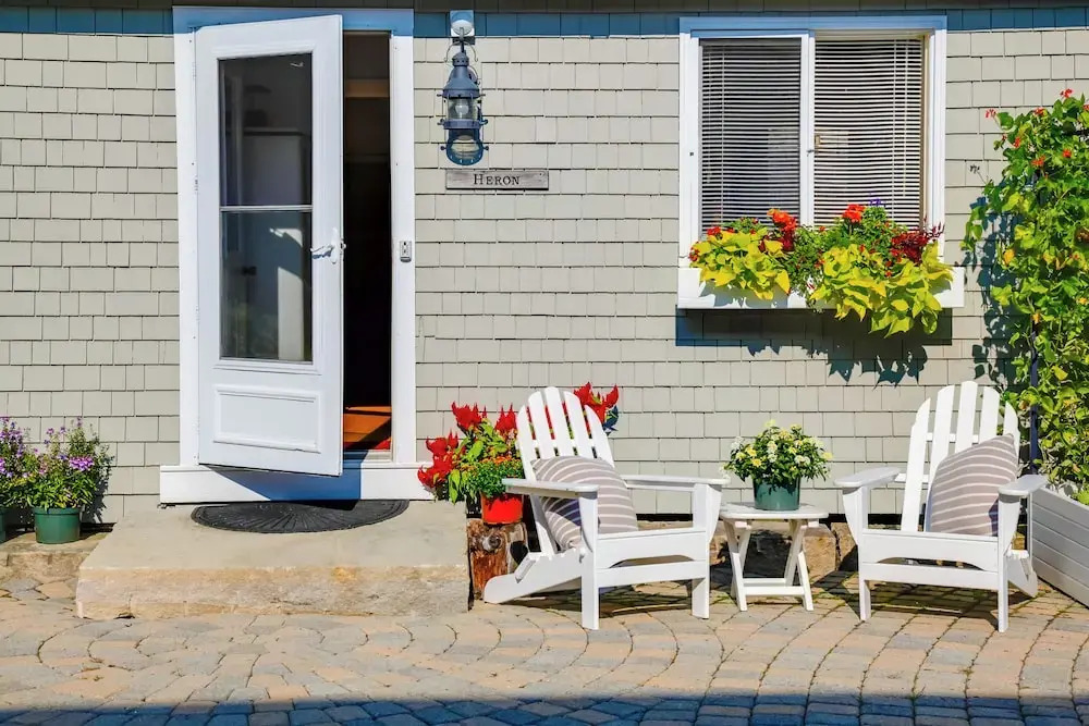 'heron Cottage' on Casco Bay w/ Deck & Boat Dock!