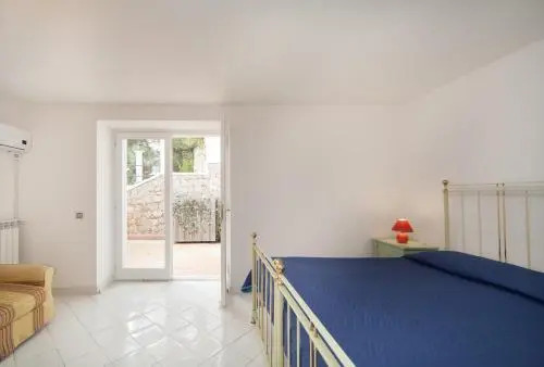 Villacore Capri