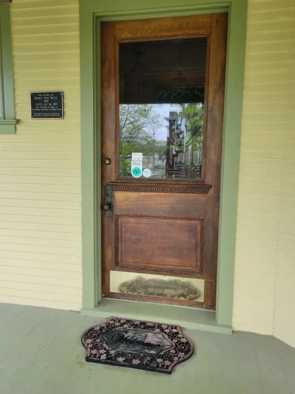The Weis Mansion Bed and Breakfast
