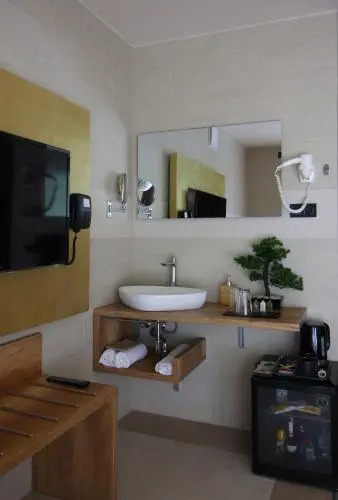 Baobab Suites