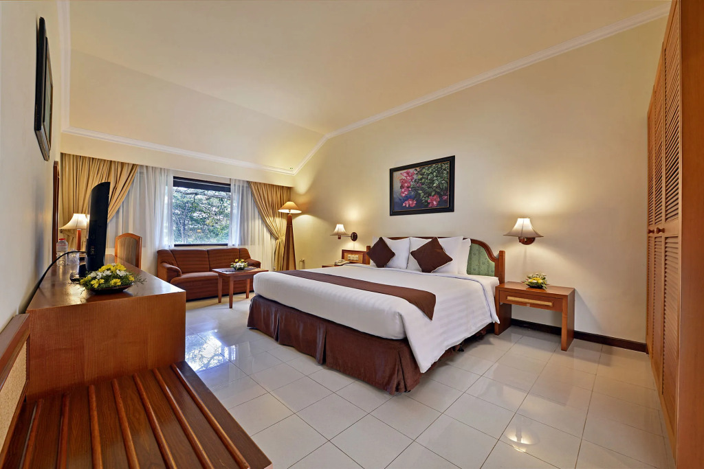 Grand Whiz Hotel Trawas Mojokerto
