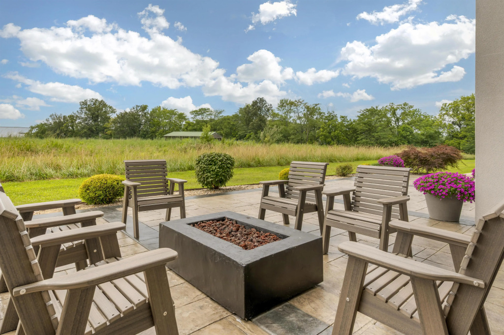 Best Western Plus Parkside Inn & Suites