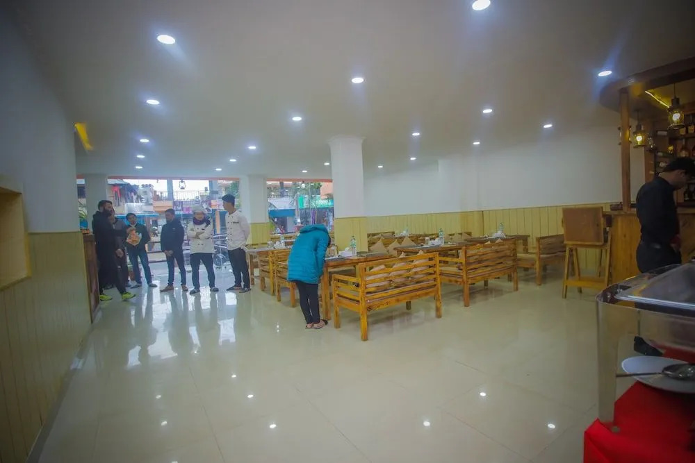 Hotel Fewa Suites