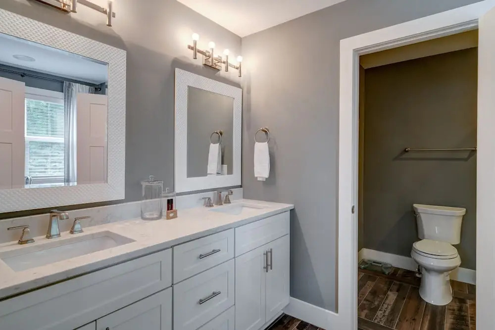 Potter Lane Home - 4 Br Home
