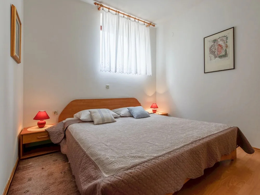 Neat Apartment on the Ground Floor Near Pula, With Shared Swimming Pool and Wifi