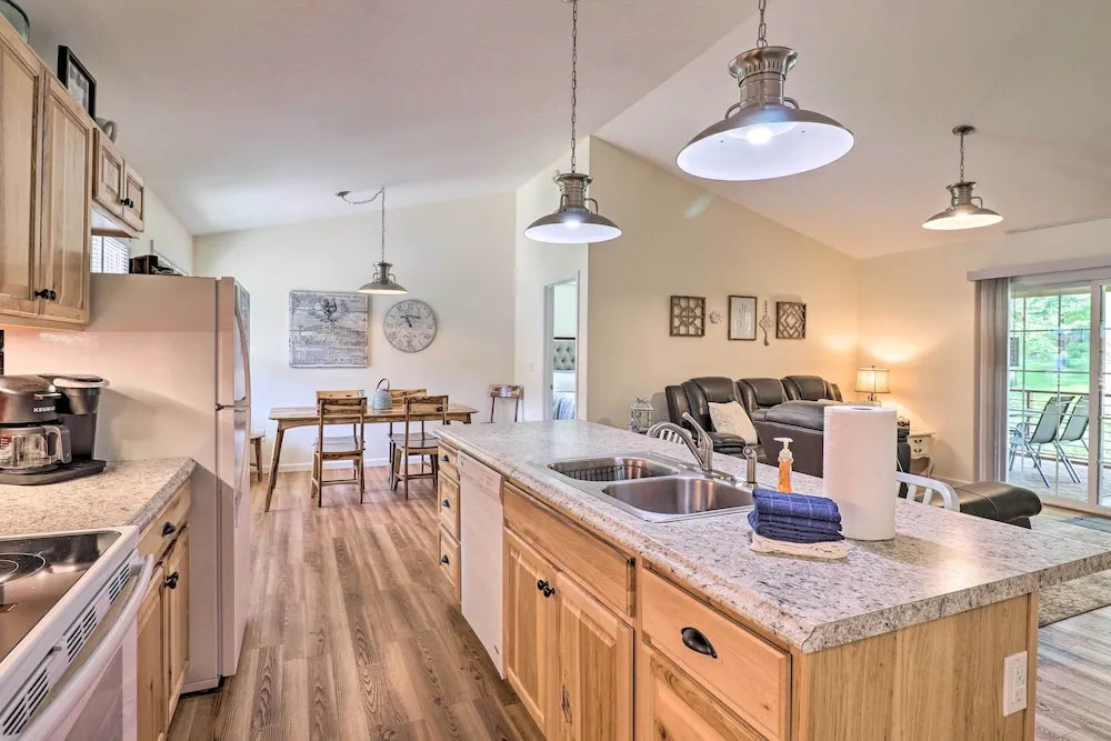 Updated Cottage at Lake Junaluska Golf Course!