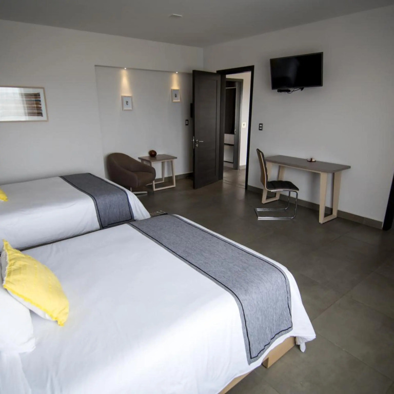 Maria Ines Hotel Suite