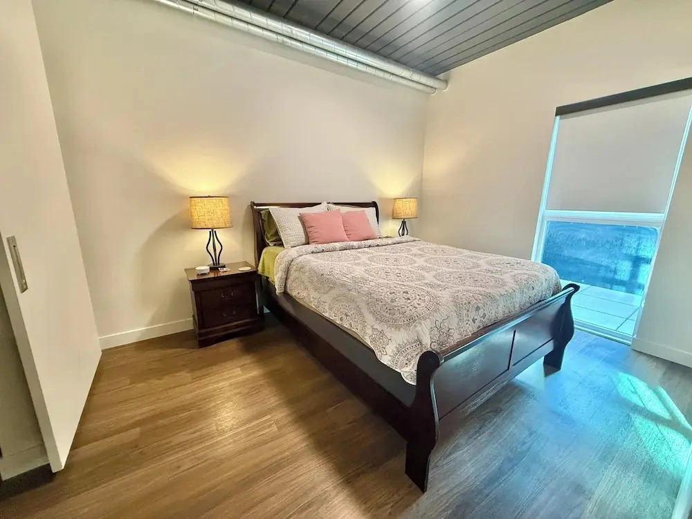 Luxury Central City Escape