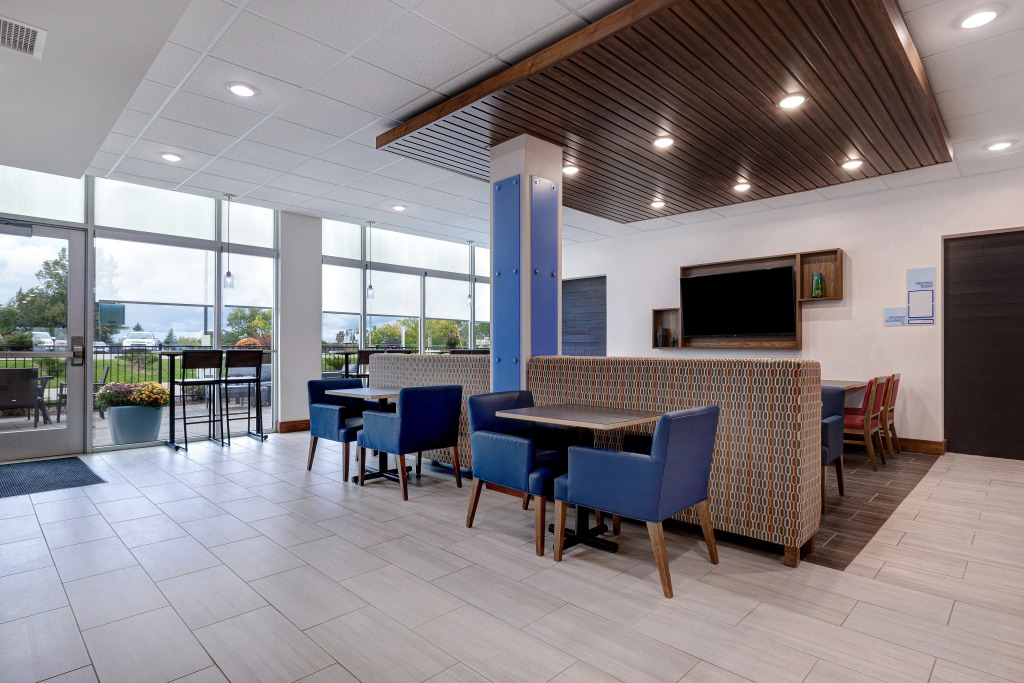 Holiday Inn Express & Suites - Grand Rapids South - Wyoming by IHG