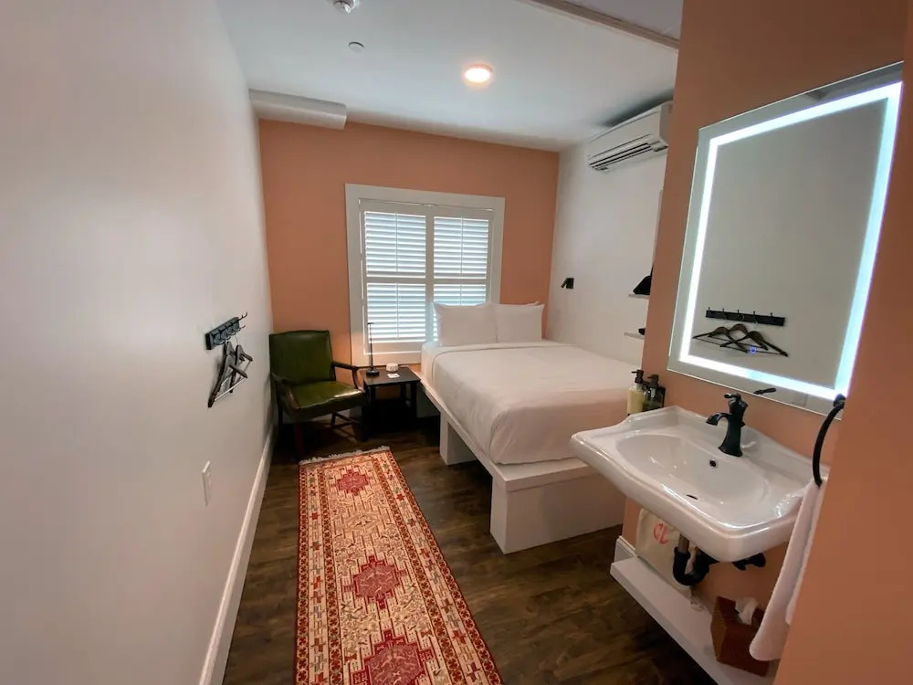 The Cabot Lodge