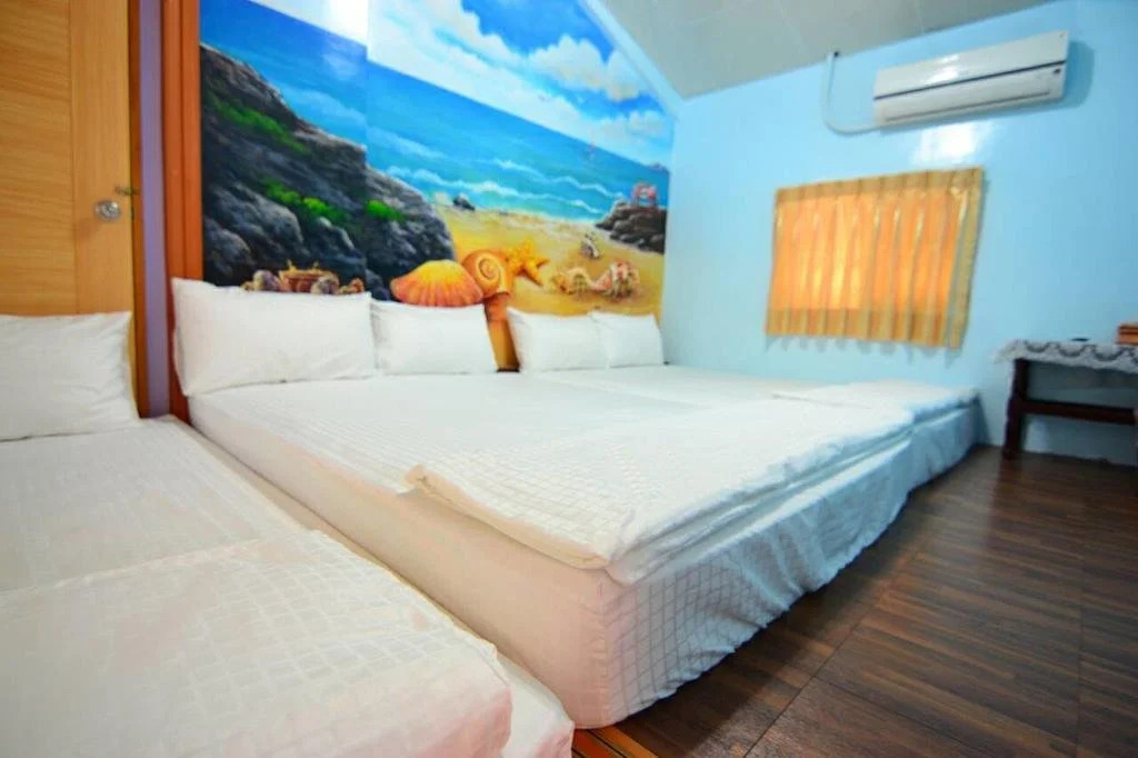 Haichian Hostel