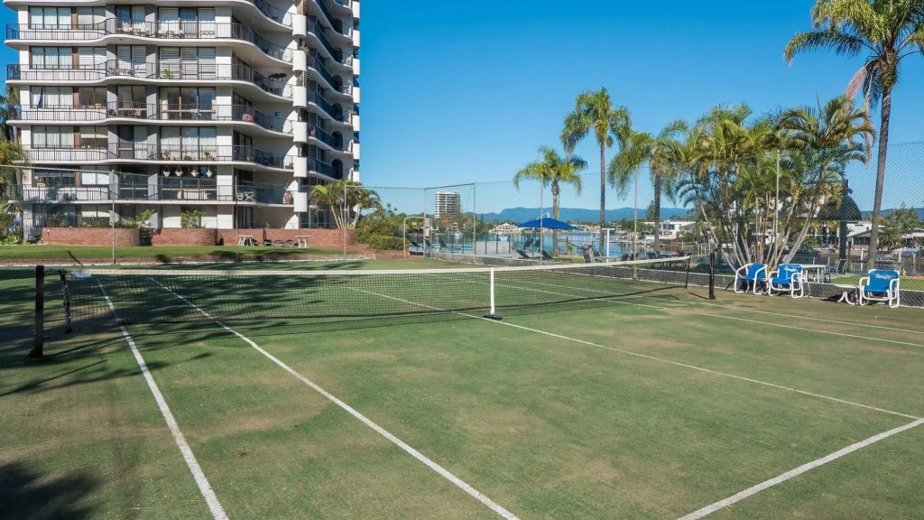 Silverton Apartment Resort Surfers Paradise