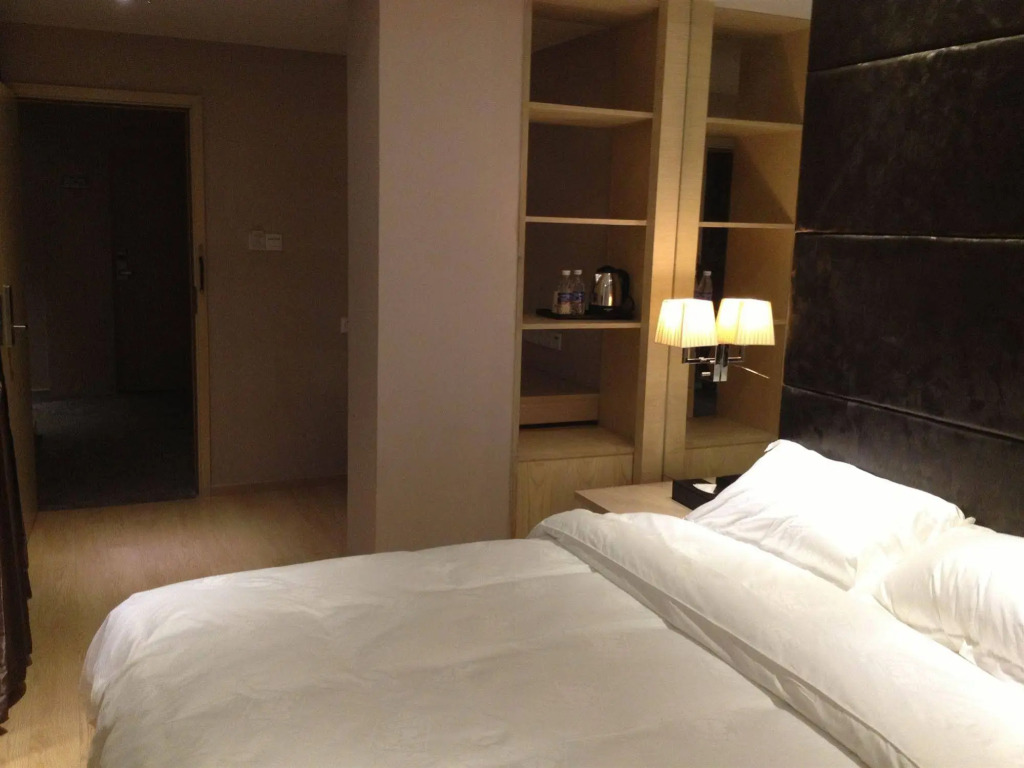 Super 8 Hotel Guangdong University of Foreign Studies