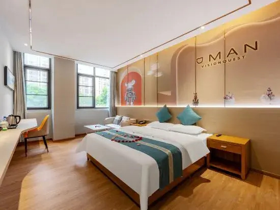 Zhongshan Louis Business Hotel (Shidai Fanghuali Bus Terminal Branch)