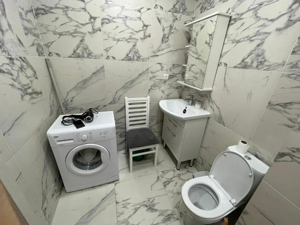 Baikonyr Apartments, 2 rooms in the heart of Almaty