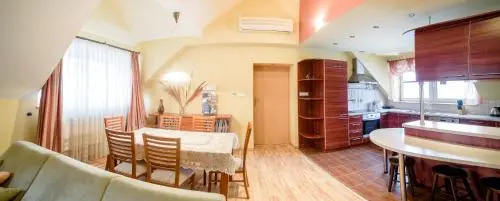 Park Apartment