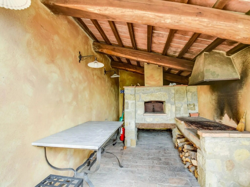 Valley-View Holiday Home in Celle Sul Rigo near Hot Springs