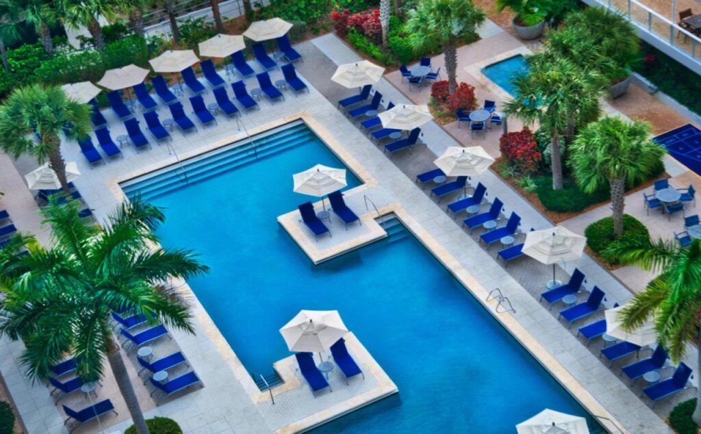 Marriotts Crystal Shores