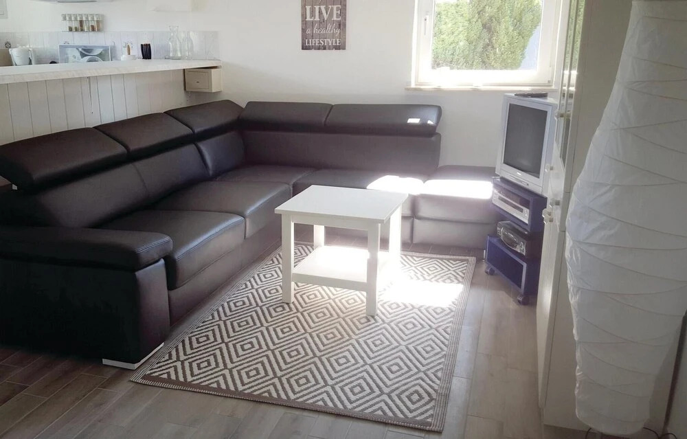 Nice Home In Hohen Wieschendorf With Wifi