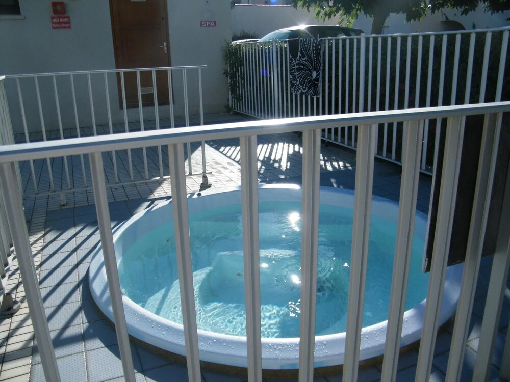 Apartment With 2 Bedrooms in Agde, With Wonderful sea View, Pool Acces
