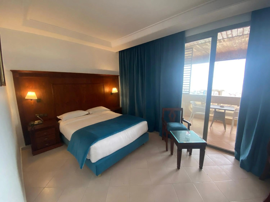 Hotel Azur