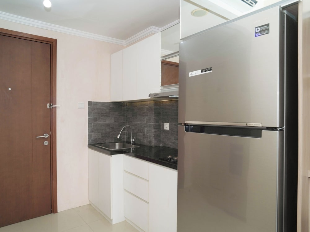 Good Location 1Br At Apartment Signature Park Grande