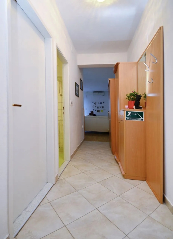 Apartment Zrine - comfortable with a balcony: A1 Makarska, Riviera Makarska