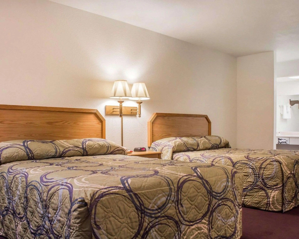 Rodeway Inn Silver Creek Inn