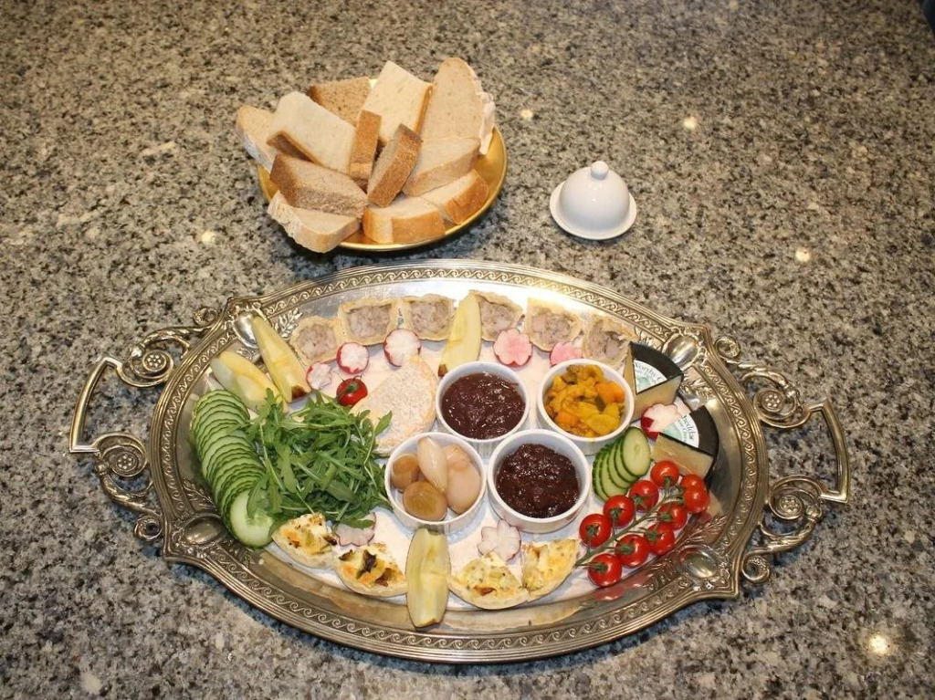 SummerHouse Bed & Breakfast