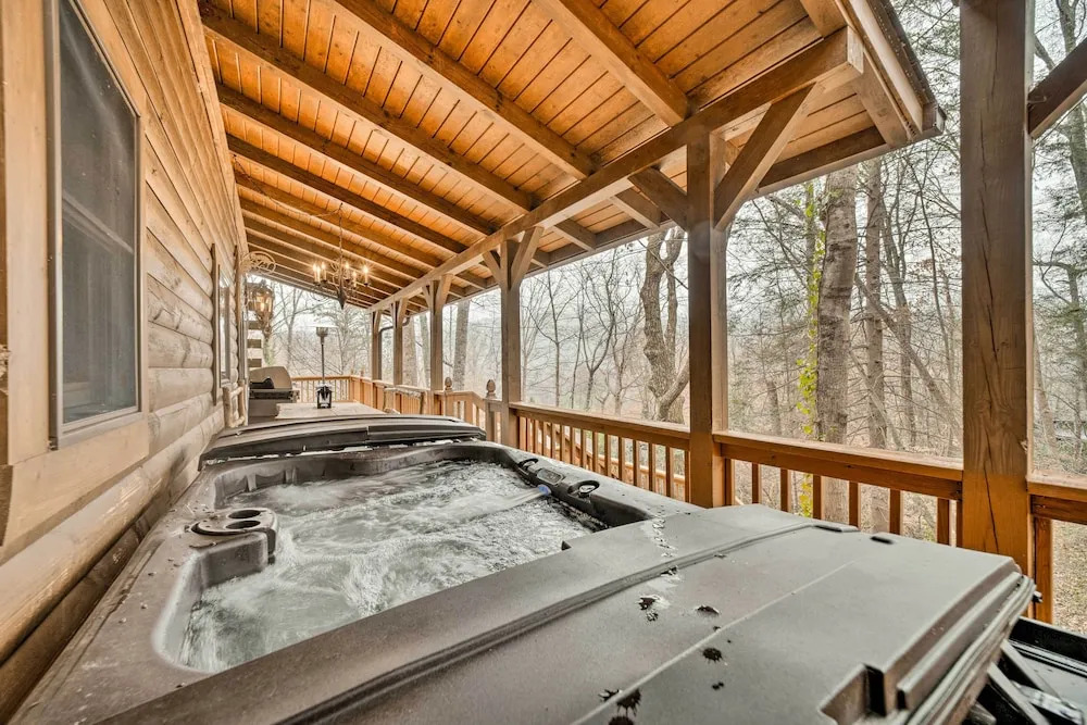 Walk to Golfing: Grand Maggie Valley Cabin