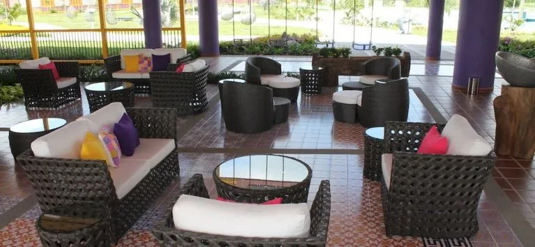 Allure Café Mocawa Hotel By Karisma