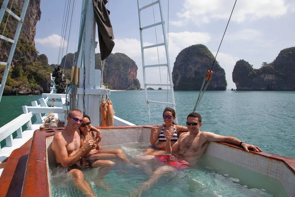Spaboat