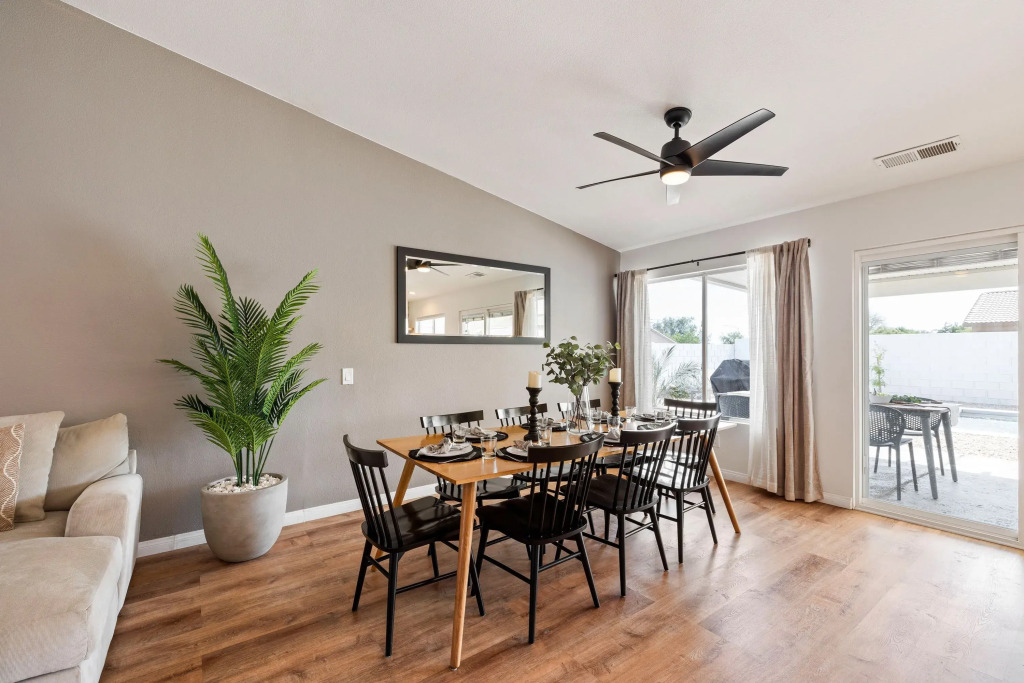 Montego by Avantstay Private Yard w/ Pool & Hot Tub