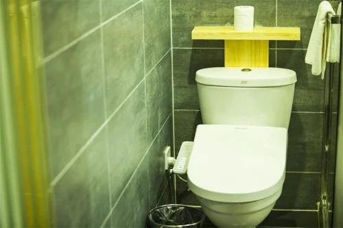 Yishe Hotel Shilu Road Metro Station Branch