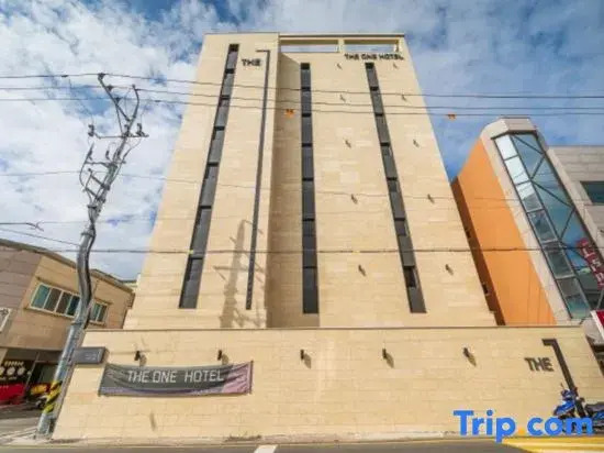 Theone Hotel