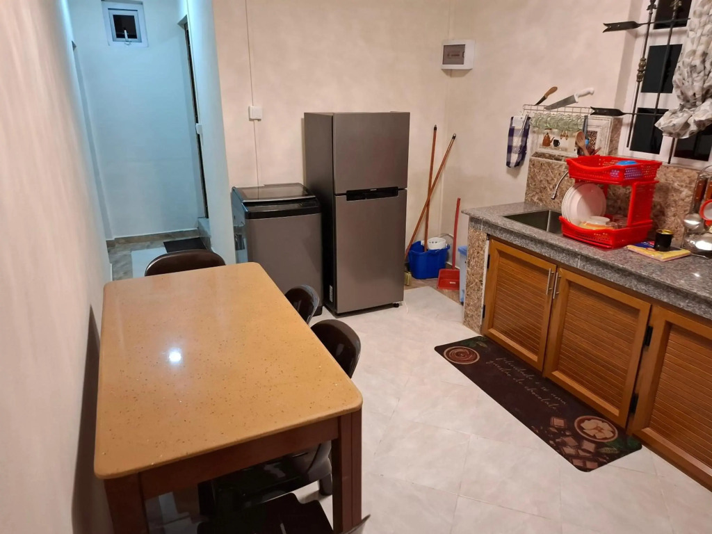 Rs villas share apartment for business man free wifi pool 100mts to the beach