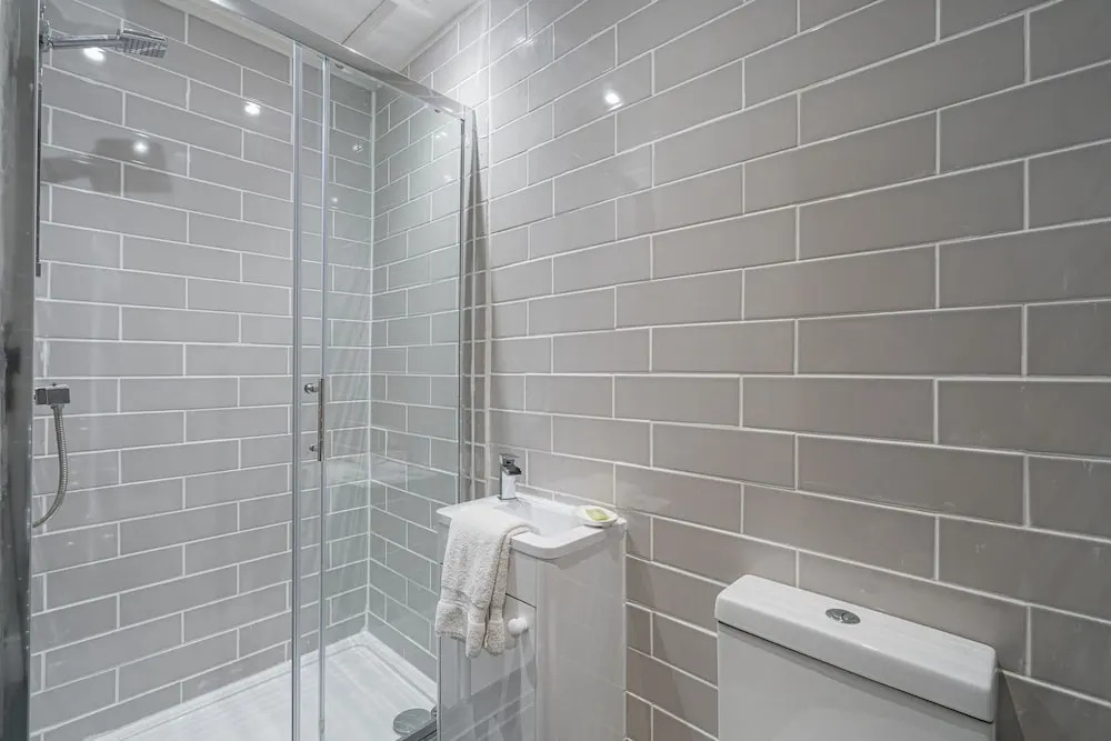 Spacious 3BR New Town Apartment