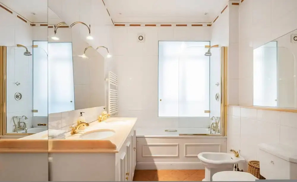 Luxury 3BR Mayfair Apartment Near Green Park