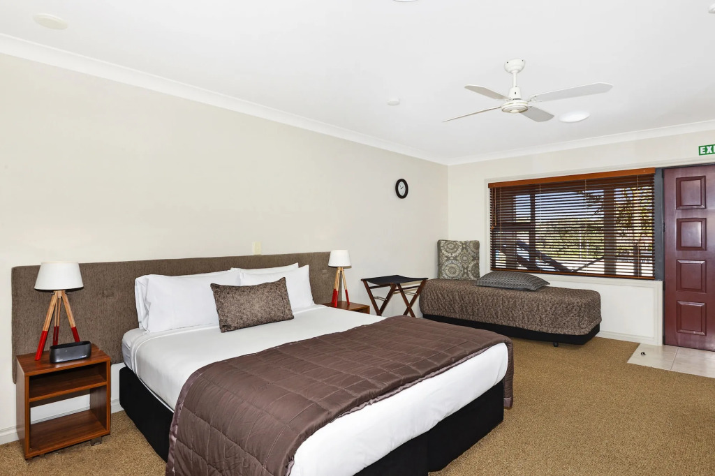 Whangaparaoa Lodge