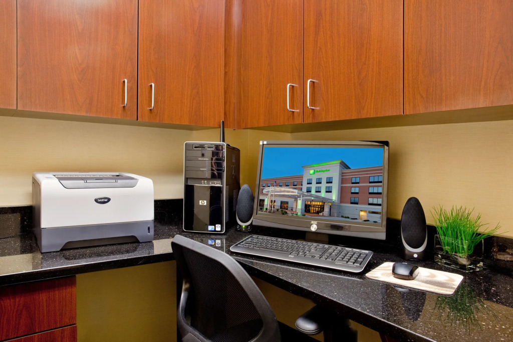 Holiday Inn Saint Louis-Fairview Heights by IHG