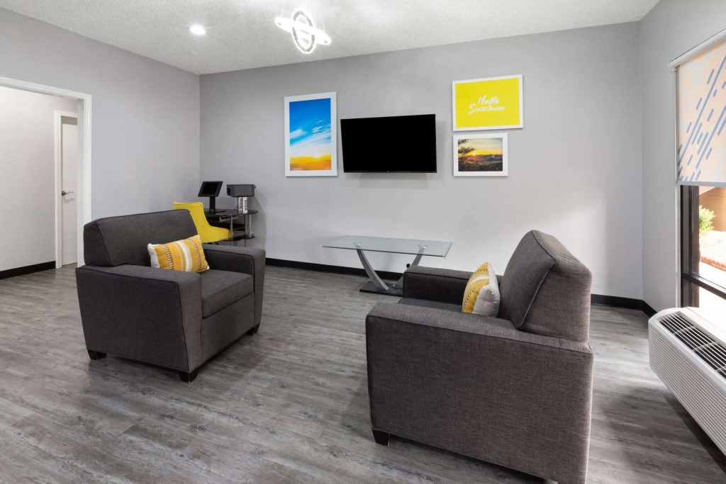 Days Inn by Wyndham North Little Rock Maumelle