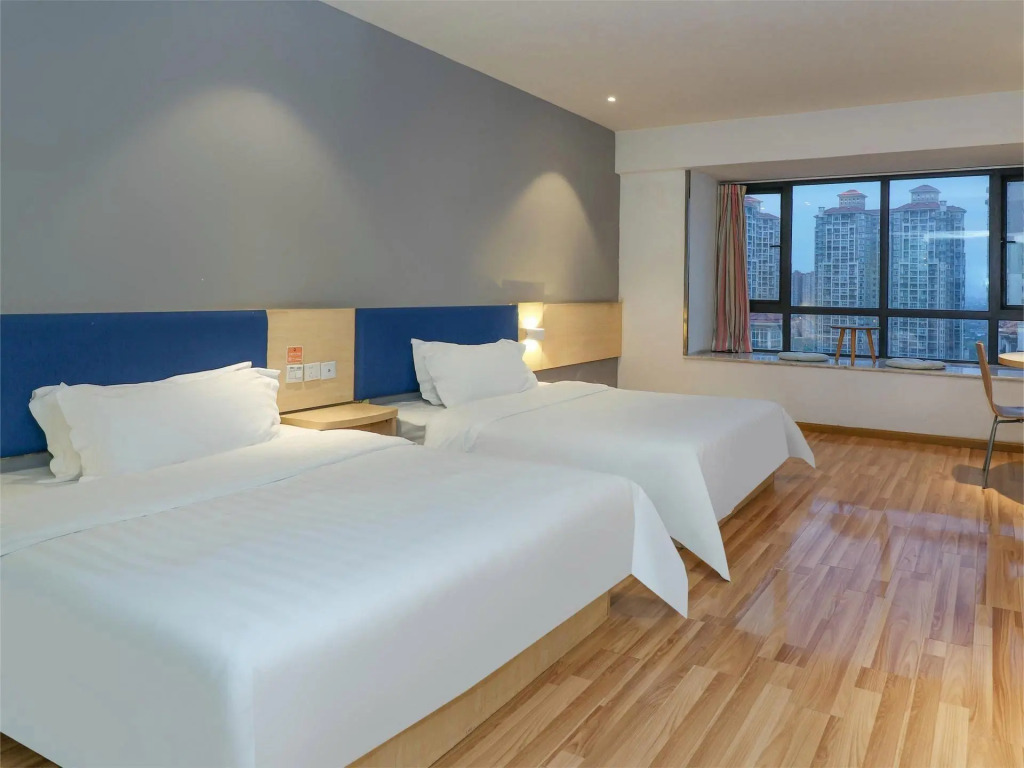 7 Days Inn Chengdu Chengyu Flyover Metro Station Branch