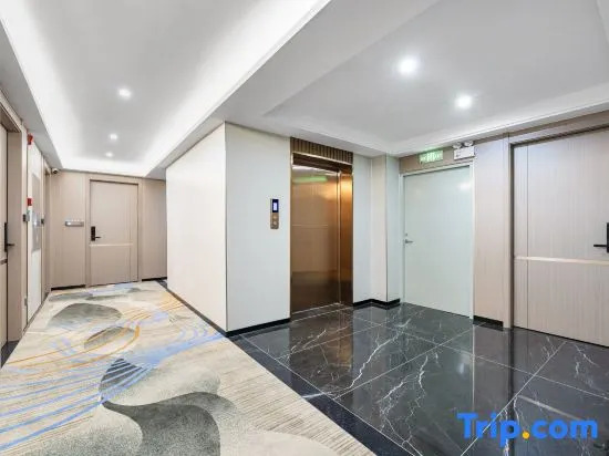 Twina Hotel (Shantou Small Park)