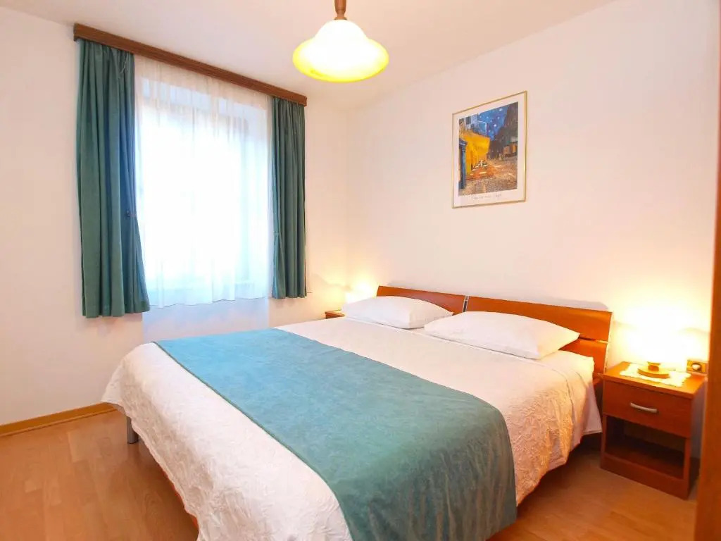 Apartments Loridana 279