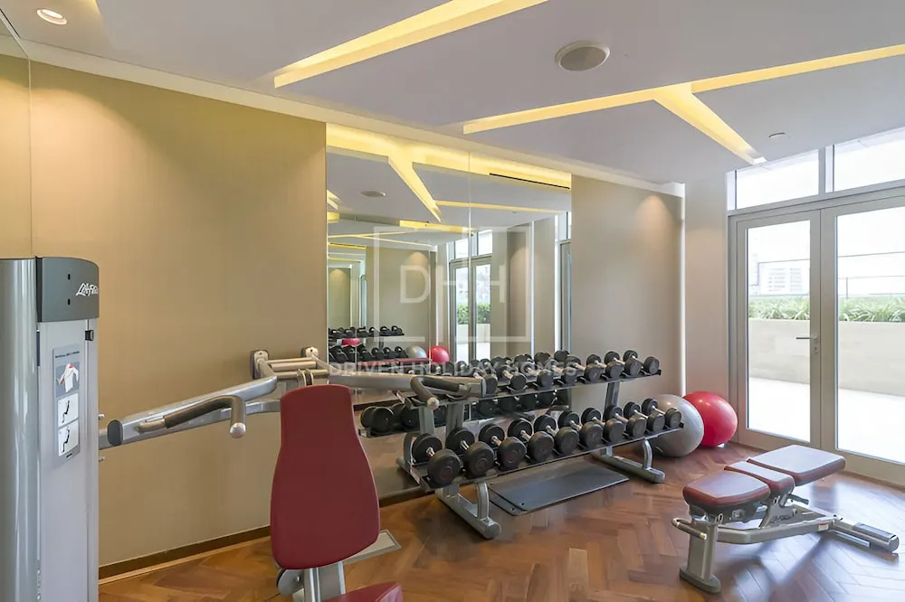 Апартаменты Studio Damac Majestine VIP Manzar Holiday Homes