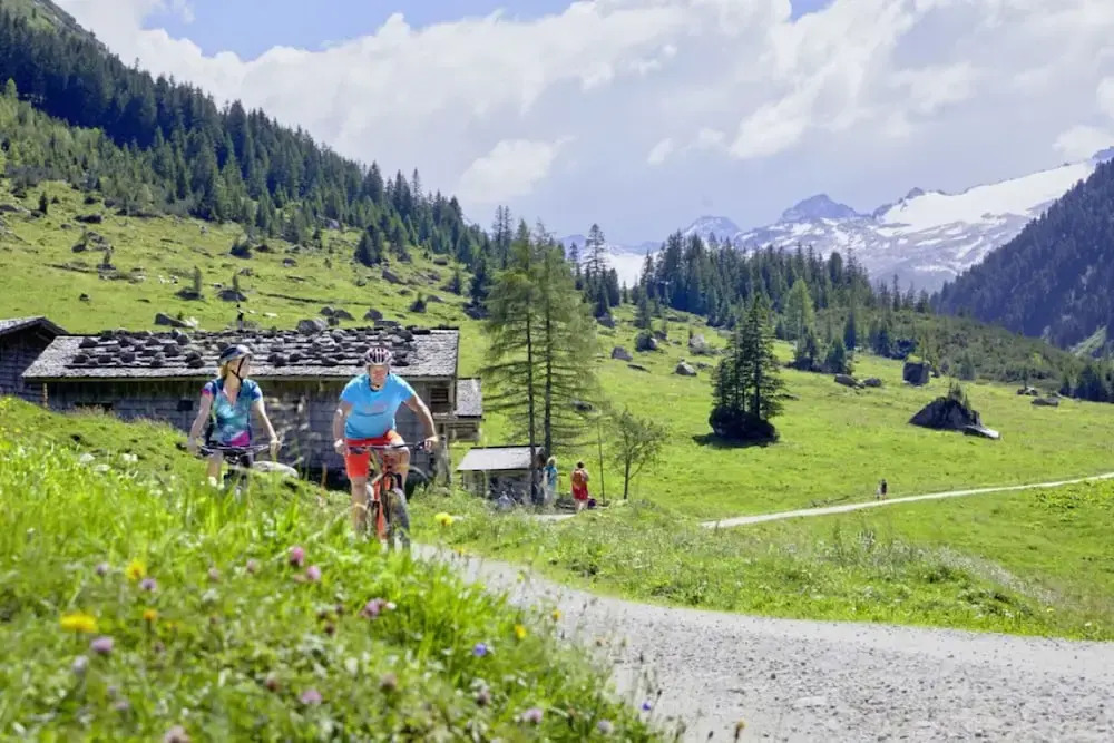 Studio Near the Slopes With Wellness Area