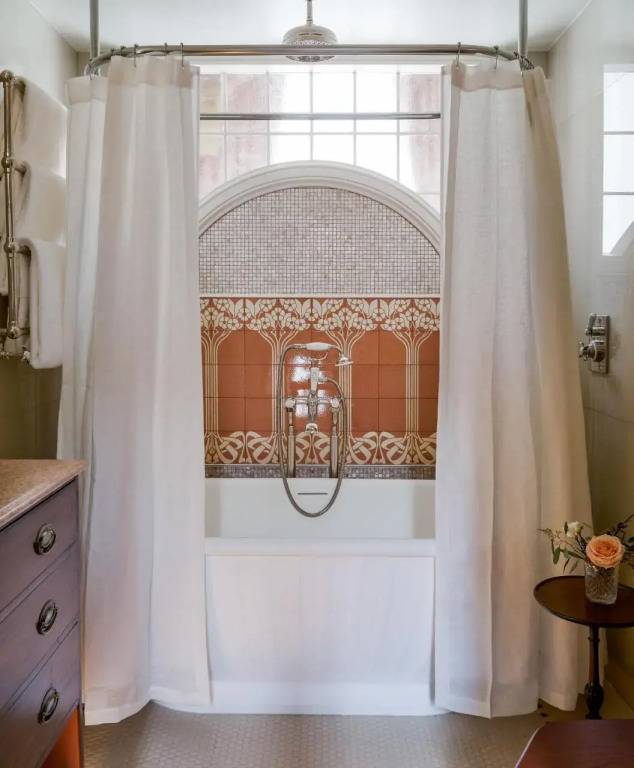 Marble Arch Inn
