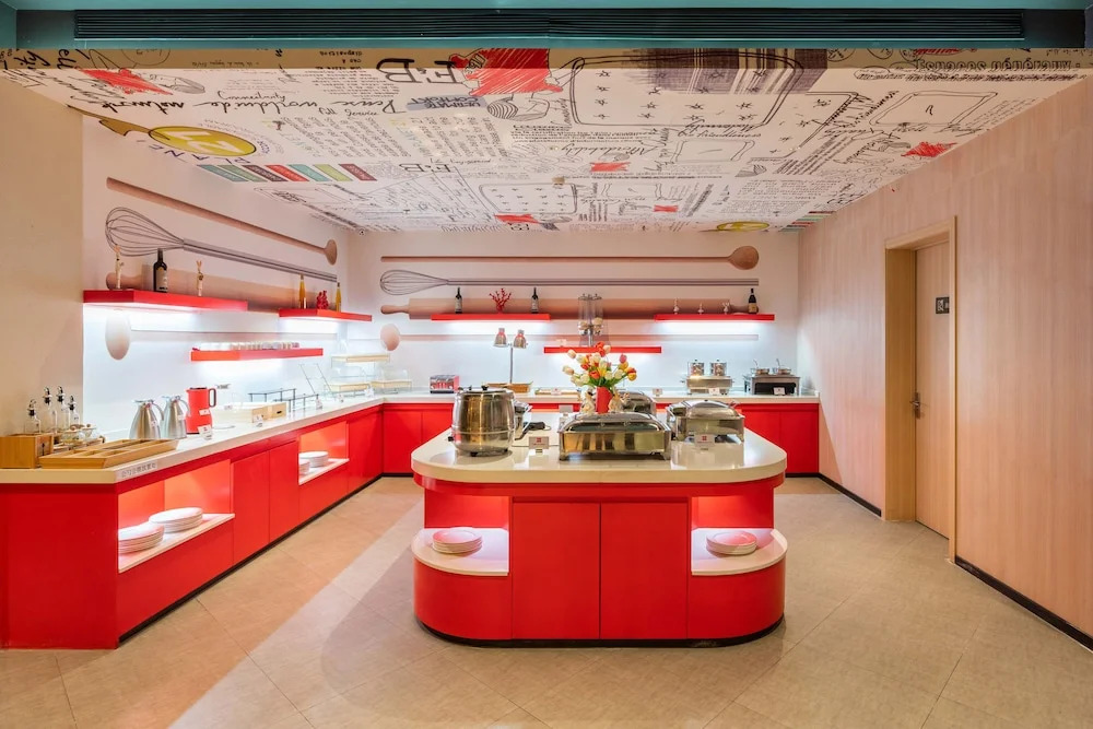 Hotel Ibis Dalian Yida Spring Field Hotel