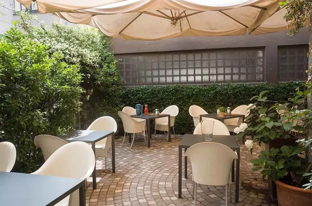 Rechigi Hotel