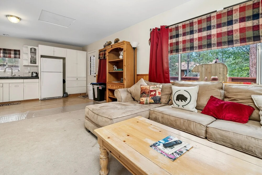 Casita Gonzalez - Modern Mountain Home Situated In A Prime Location Of Big Bear! 2 Bedroom Home